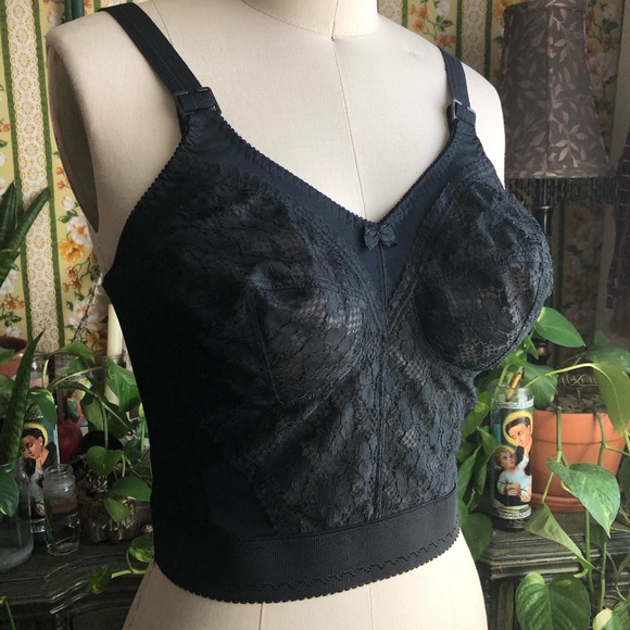 Other - Black VTG Extra Lacy Longline Bra